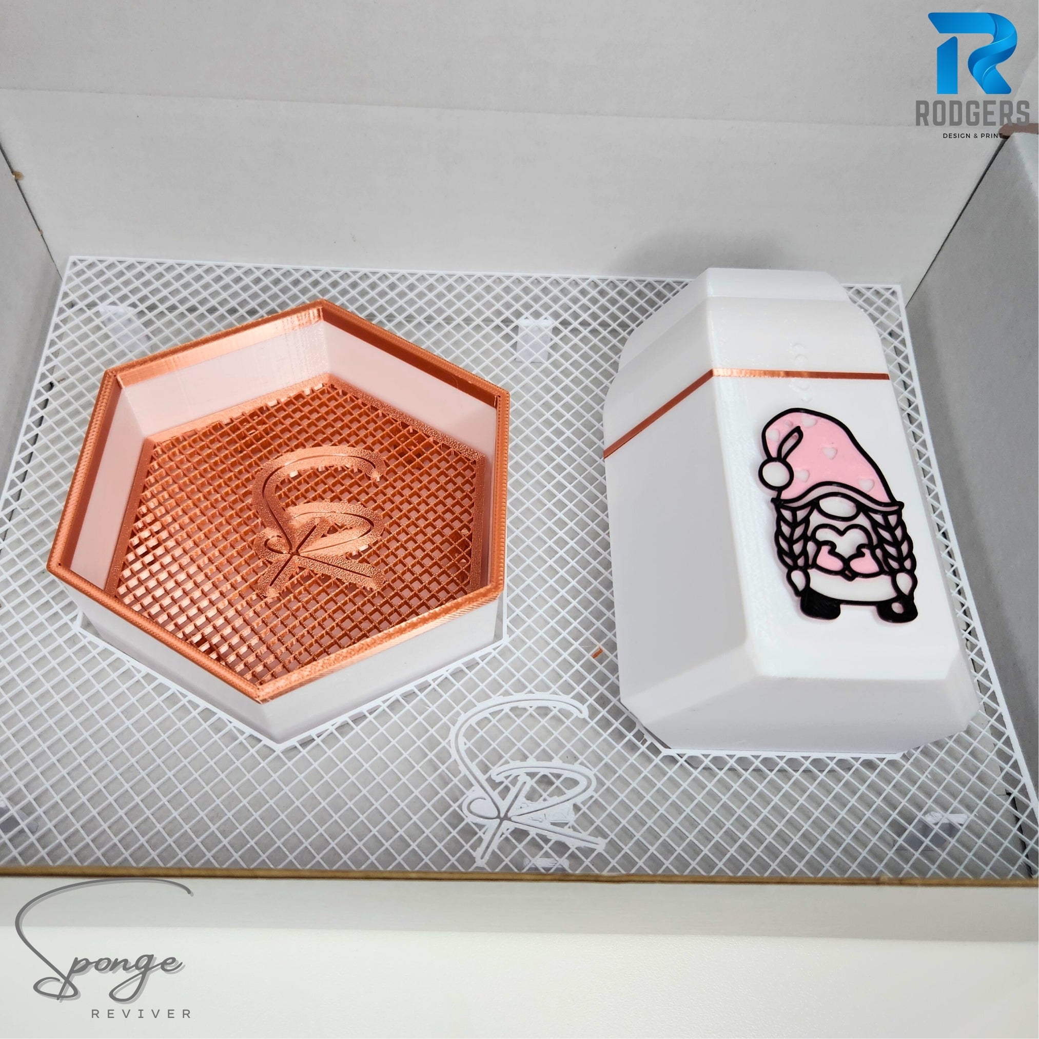 The Sponge Reviver - Gonk Edition